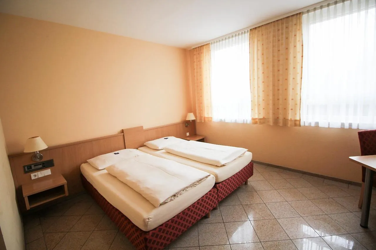 ***  Hotel Ferchenhof Munich Germany